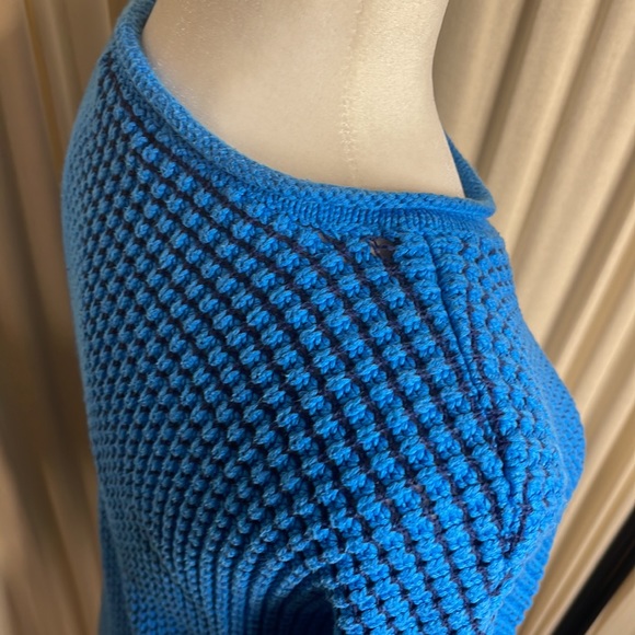 VINTAGE- 90’S LIZ CLAIBORNE OVERSIZED THICK BLUE KNITED CHUNKY SWEATER SIZE S - Picture 7 of 12